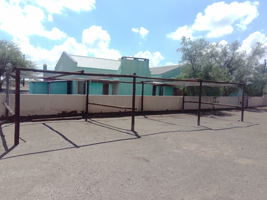 4 Bedroom Property for Sale in Brandvlei Northern Cape